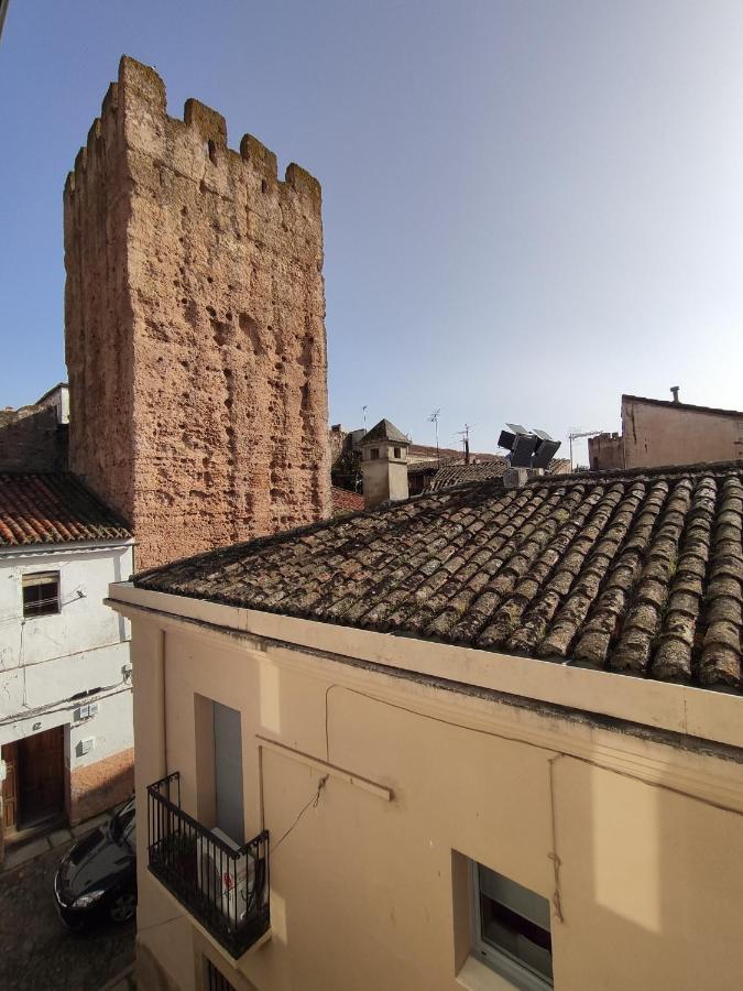 Apartamento Torre Del Aver Caces Buitenkant foto